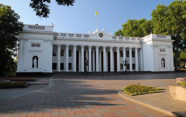 Конфлікт навколо депутата зірвав сесію Одеської міськради: ветерани жорстко звернулися до влади