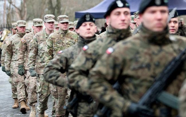 Будівництво бази "Форт Трамп" у Польщі можуть відстрочити, - Bloomberg