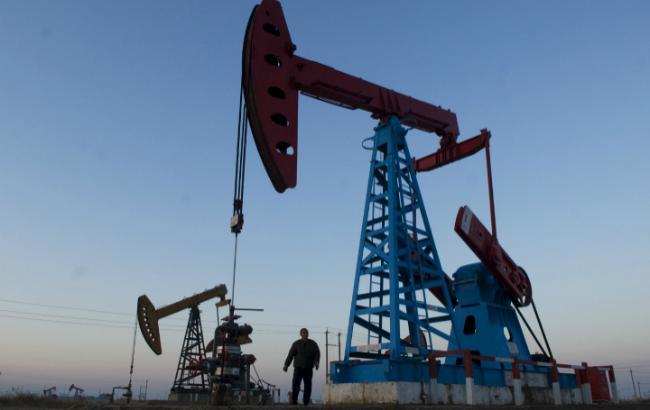 Цена нефтяной корзины ОПЕК впервые за 10 дней опустилась ниже отметки 43,8/барр