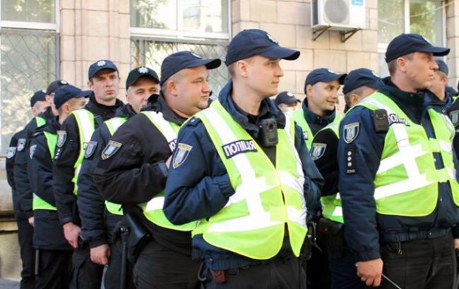 Полиция перешла на усиленный режим работы из-за акций в Киеве