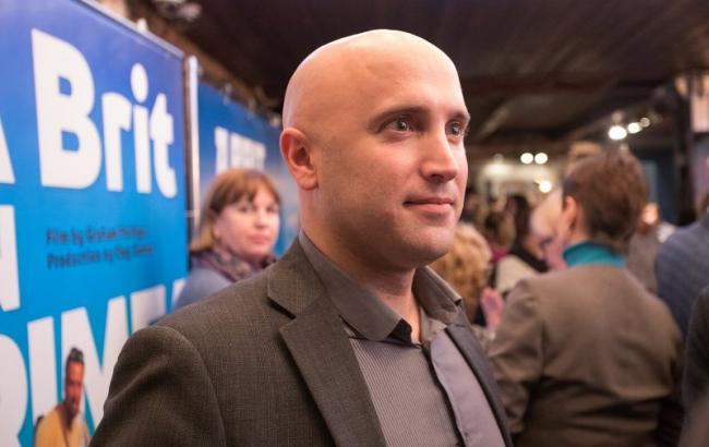 У Британії затримали пропагандиста Філліпса за провокації в посольстві Грузії