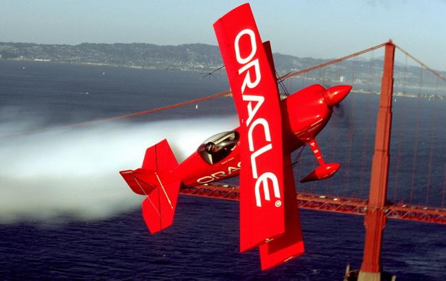 Річний чистий прибуток Oracle скоротився на 10%
