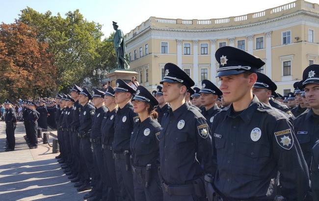 У центрі Одеси військові перекрили дорогу на знак протесту