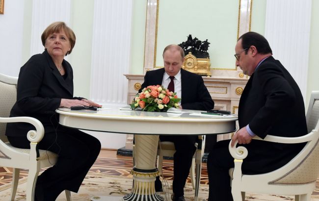Путин, Меркель и Олланд обсудили ситуацию на Донбассе