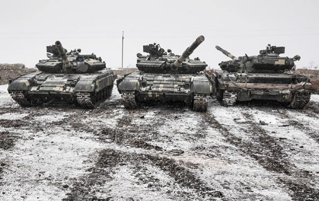СБУ подозревает сотрудников Министерства обороны в закупке некачественного масла для танков