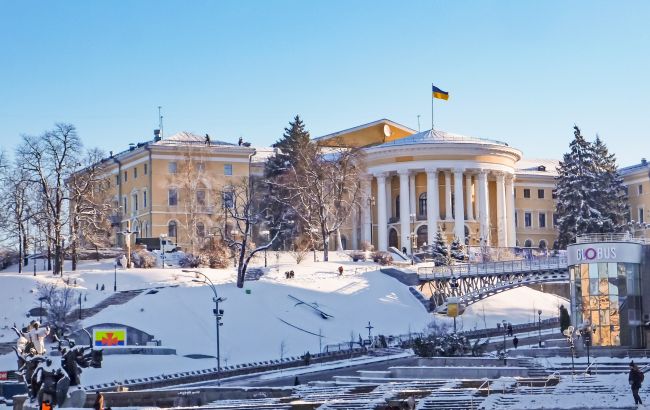 Жовтневий палац вимагають повернути у державну власність: що відомо