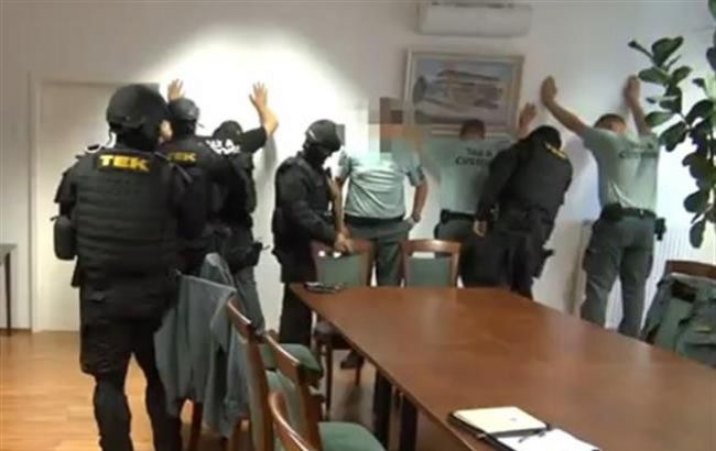 В Венгрии за содействие контрабанде из Закарпатья арестованы 18 таможенников