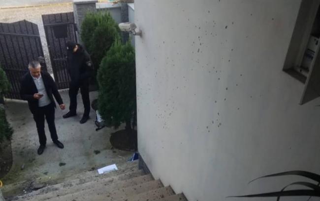 В Закарпатской области местному депутату во двор бросили гранату