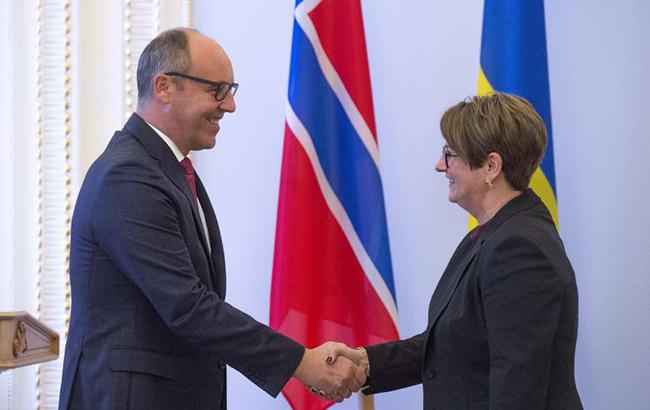Норвегия надеется на продолжение борьбы с коррупцией в Украине, несмотря на выборы