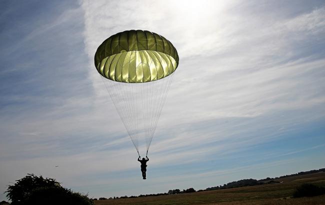Украинские парашютисты впервые за 14 лет поехали на чемпионат мира для военных