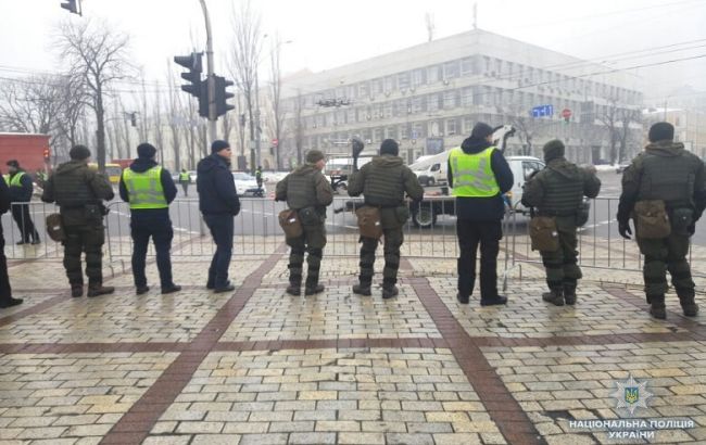 В центре Киева ограничено движение транспорта