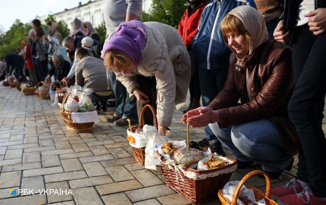 Не посещать массовые собрания и не поддаваться на провокации: украинцам дали советы перед Пасхой