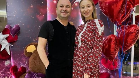 Виктор Павлик и его молодая жена отпраздновали первую годовщину свадьбы: фото счастливой пары