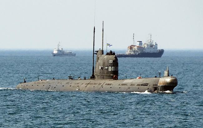 "Сумна доля": в мережі показали сумну долю української підводного човна в Криму