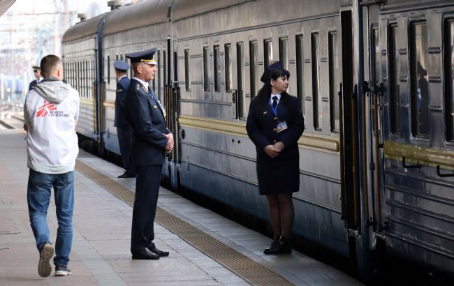 "Укрзализныця" планирует ввести динамические цены на билеты: кто будет платить больше