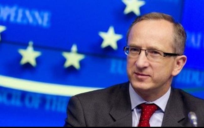 Томбинский: Запад обеспокоен ситуацией с блокадой российских фур