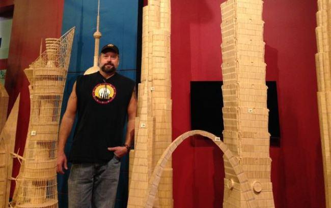 Американець побудував найвища будівля з зубочисток