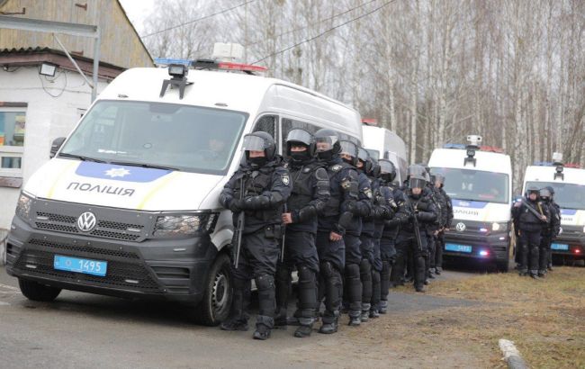 Операція "Полісся": правоохоронці зміцнюють захист кордону з Білоруссю в Чорнобильській зоні