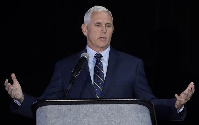 Пенс: США продолжат давить для перехода к демократии в Венесуэле