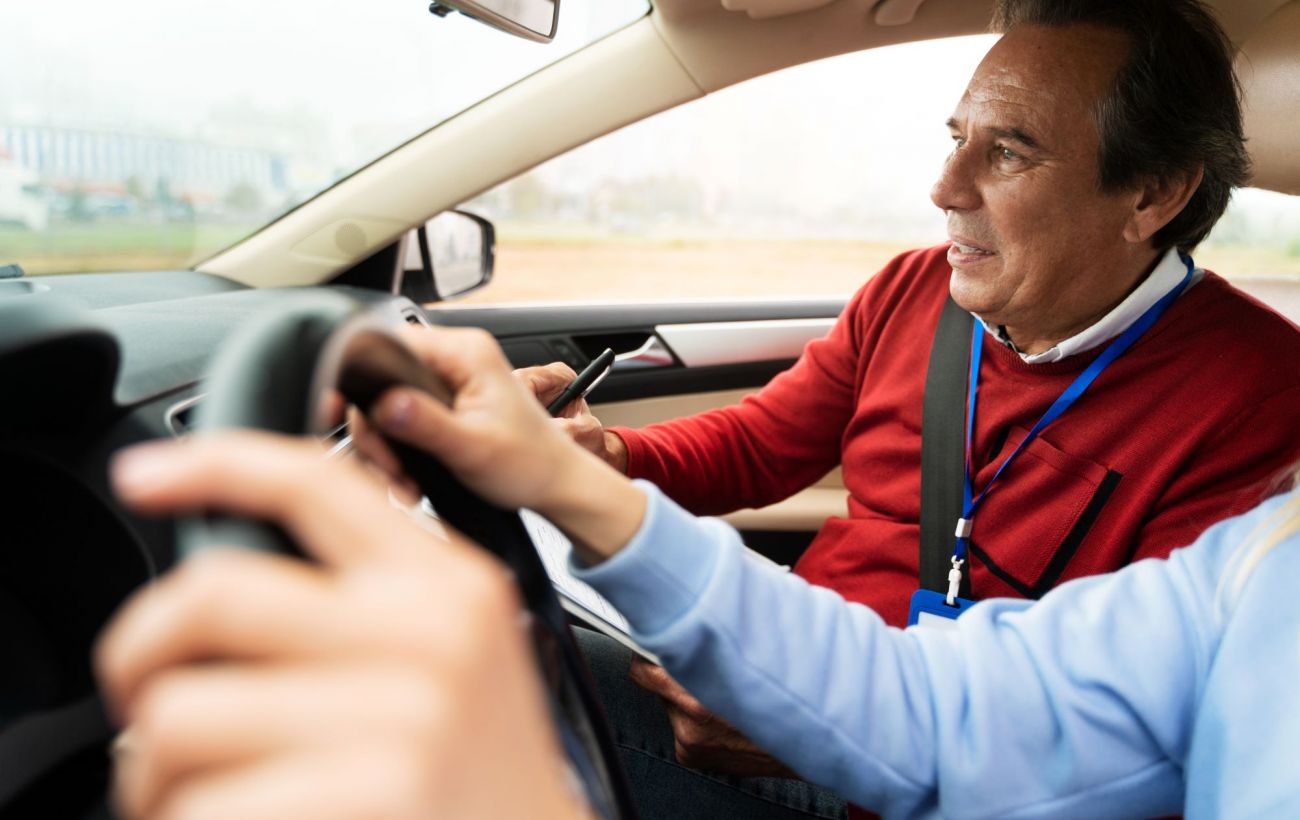 Як правильно обрати автошколу: поради відомого інструктора