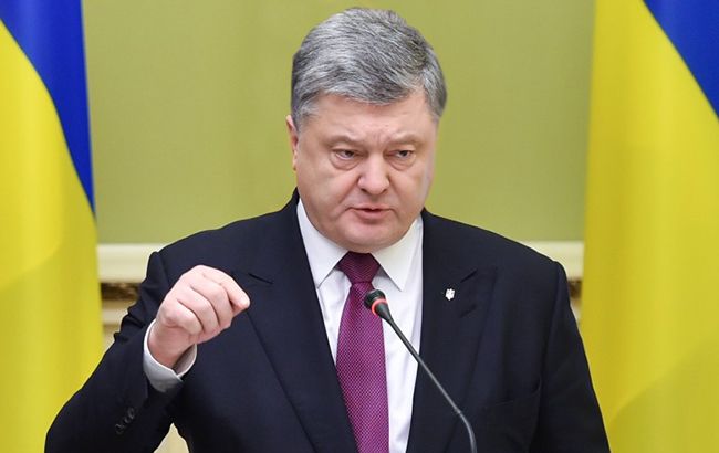 Порошенко призвал "Большую семерку" остановить агрессию РФ против Украины