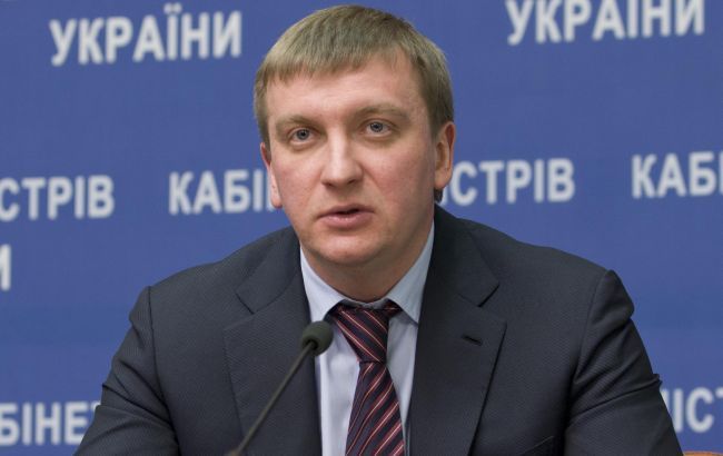 Петренко: Единый реестр деклараций госслужащих заработает в начале 2016 г