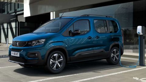 Життя без ДВЗ: у 2022 році всі мінівени Citroen, Peugeot і Opel перейдуть в Європі на електротягу