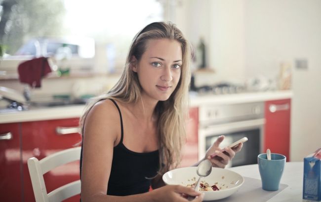 Здоровый завтрак: диетолог озвучила главные правила и предложила вкусные варианты