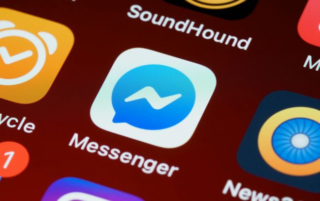 Meta несподівано закриває свій популярний додаток Messenger: як зберегти листування