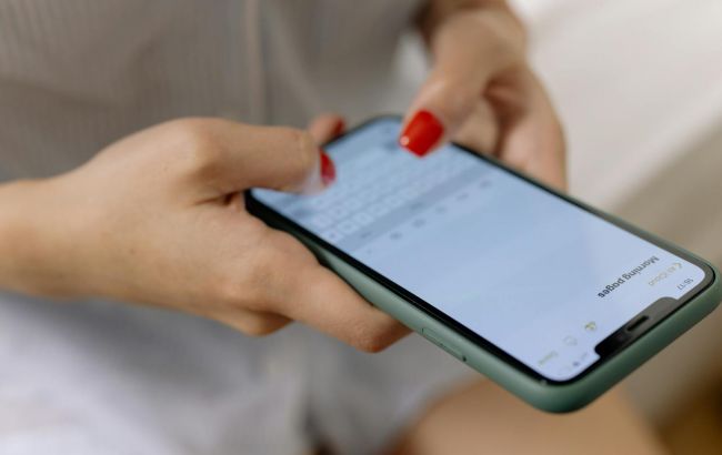 Як друкувати на смартфоні вдвічі швидше: 5 прийомів, про які не всі знають