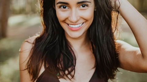 Сигнал збою в роботі організму: біохакер розповіла, як зупинити випадання волосся