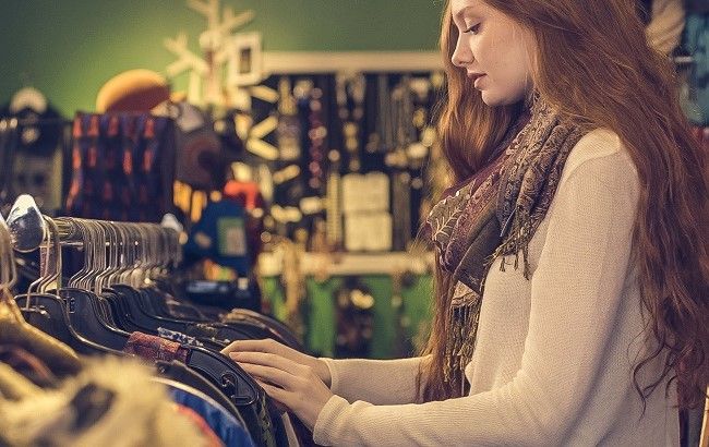 Стилист назвала 10 вещей, с которыми давно пора распрощаться