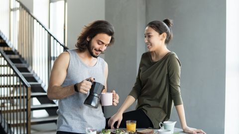 Ситість і енергія: дієтолог назвала правила ідеального сніданку