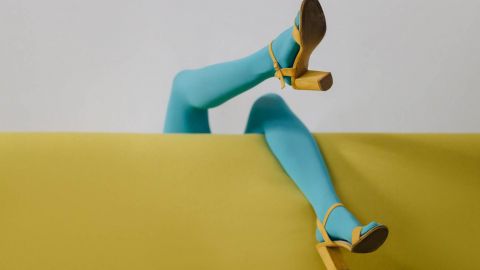 Прийоми, які спрацюють: стиліст розповіла, як візуально зробити ноги довшими