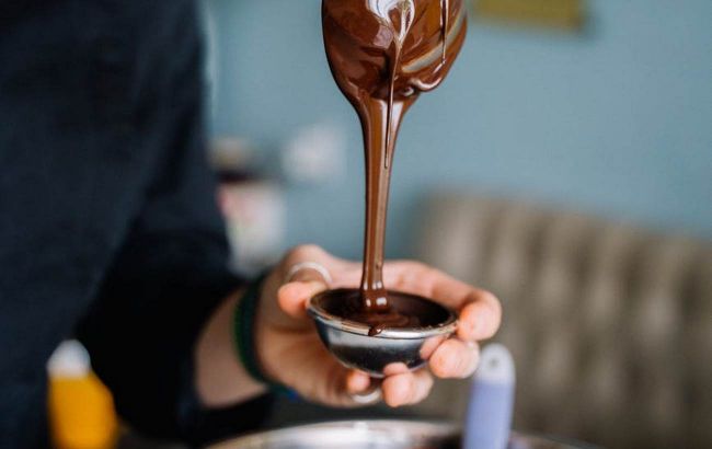 Без цукру і консервантів: нтриціолог дала покроковий рецепт корисного шоколаду