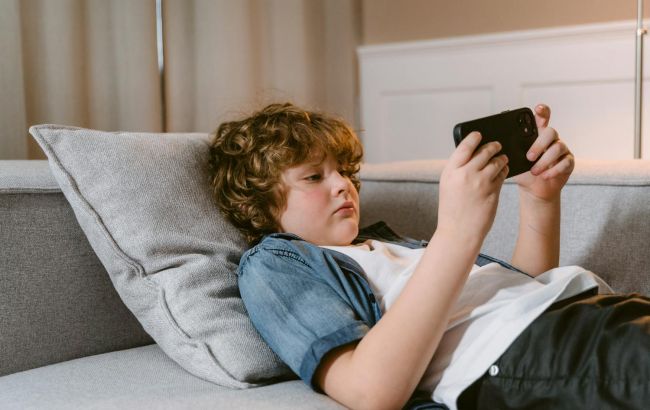 Ваш ребенок просит новый iPhone? Топ-10 бюджетных, но идеальных