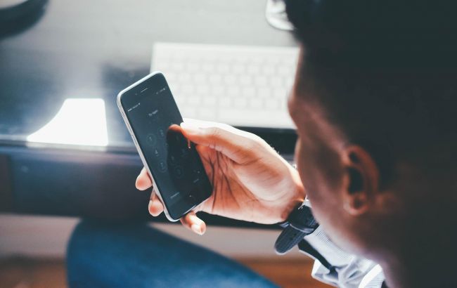 У Херсоні знову зник мобільний зв'язок