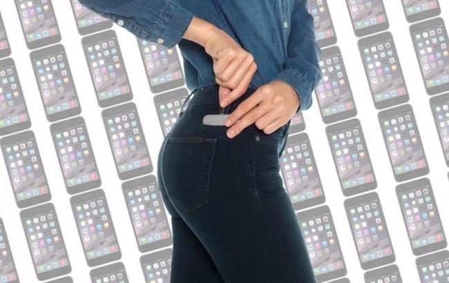 У США випустили джинси, які можуть зарядити iPhone
