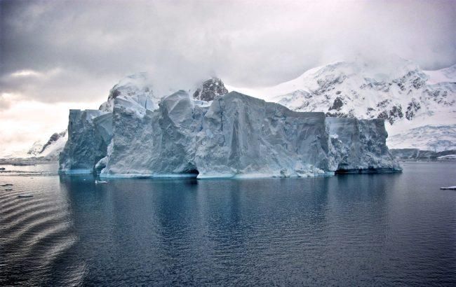 Таяние льда Гренландии увеличилось в семь раз