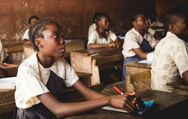 У Нігерії 111 школярок зникли після нападу бойовиків "Боко Харам"