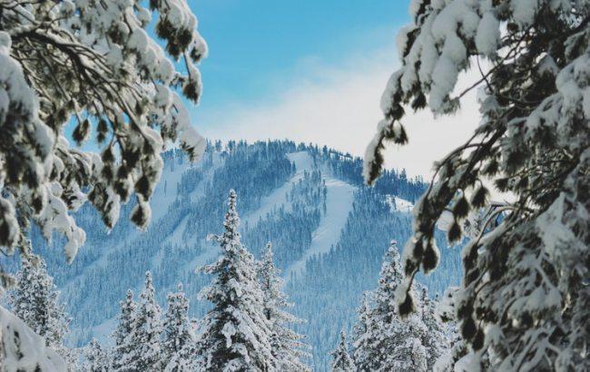 В Карпатах сохраняется значительная снеголавинная опасность