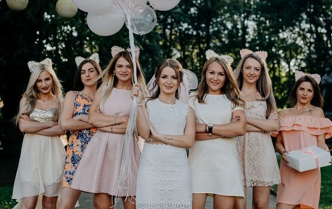 Без кринолина: стилист рассказал о трендах свадебных платьев 2020 года