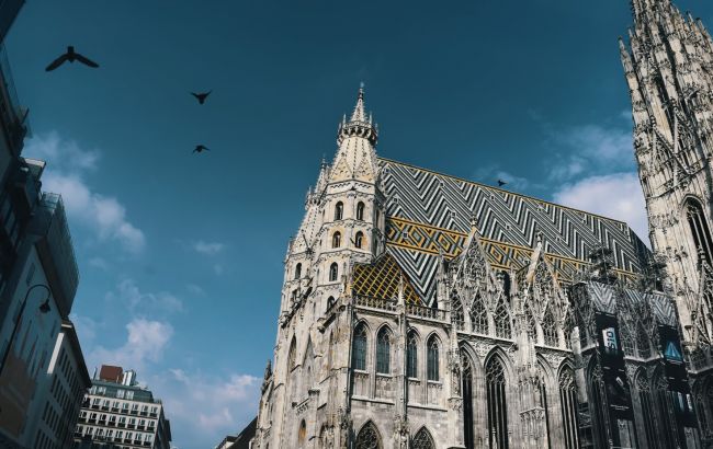 В Австрии снимут большинство ограничений: названа дата