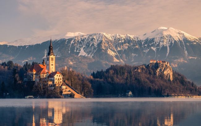 Без вакцинации и тестов. Словения снимает почти все ограничения для туристов