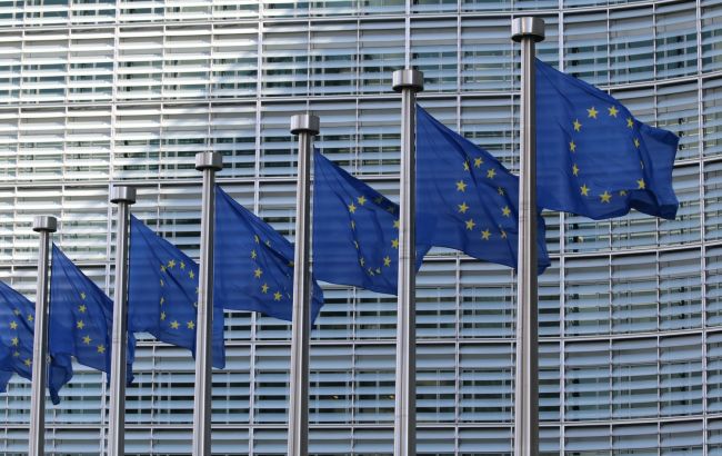 Для "несущественных" путешествий в страны ЕС вводят новые правила: что нужно знать