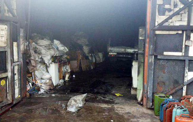 У Маріуполі &nbsp;сталася пожежа на складі, є загиблі