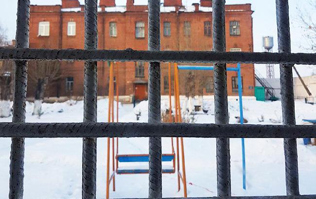 Політв'язня Клиха відвідав український консул