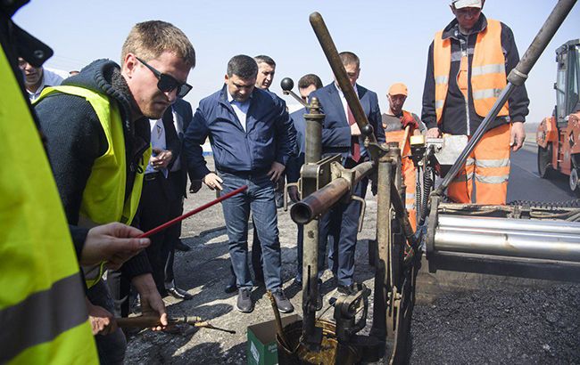 У травні "Укравтодор" відзвітує про перевірку якості проведених дорожніх робіт, - Гройсман