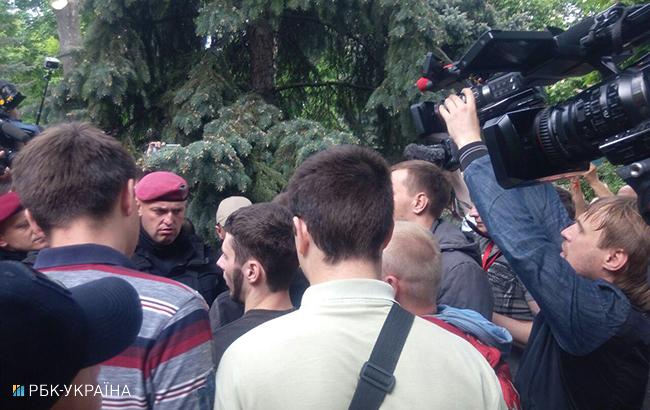У Києві сталася сутичка за участю охорони нардепів від "Оппоблока"
