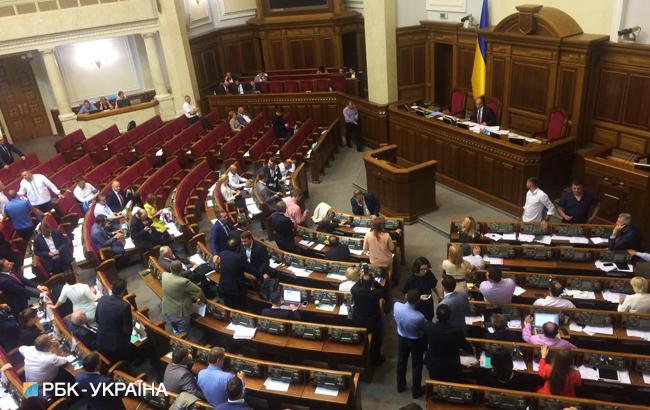 Рада передбачила переобладнання судів для доступу осіб з інвалідністю